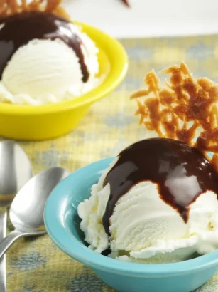 Bowl of smoothie made with kefir, showcasing healthy recipes and probiotic benefits.