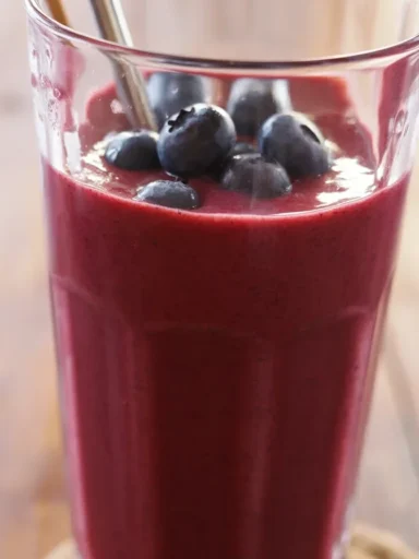 Delicious Blueberry Kefir Smoothie with fresh blueberries and vanilla kefir