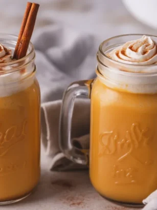 Delicious Pumpkin Spice Kefir Smoothie with banana and pumpkin puree