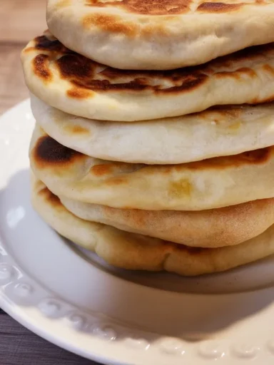 Kefir Käse Fladen frisch zubereitet, perfekt für Frühstück oder Snacks