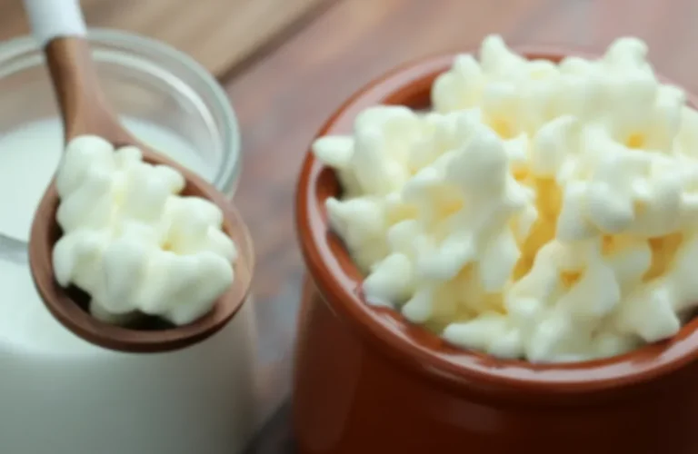 Kéfir drink benefits: boosts immunity, aids digestion, and promotes overall health