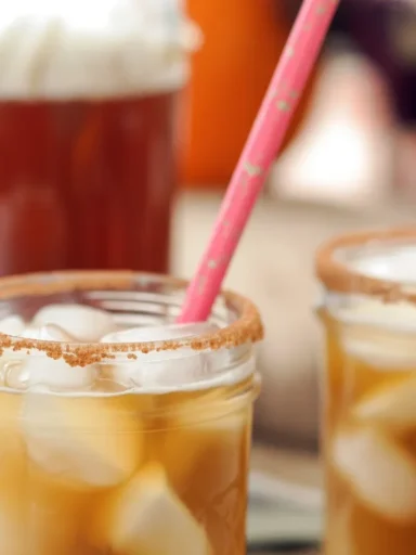 Spiced Apple Ginger Harvest Kefir with cinnamon, ginger, and fresh apples for a flavorful drink.