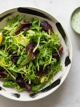 healthy probiotic kefir salad dressing